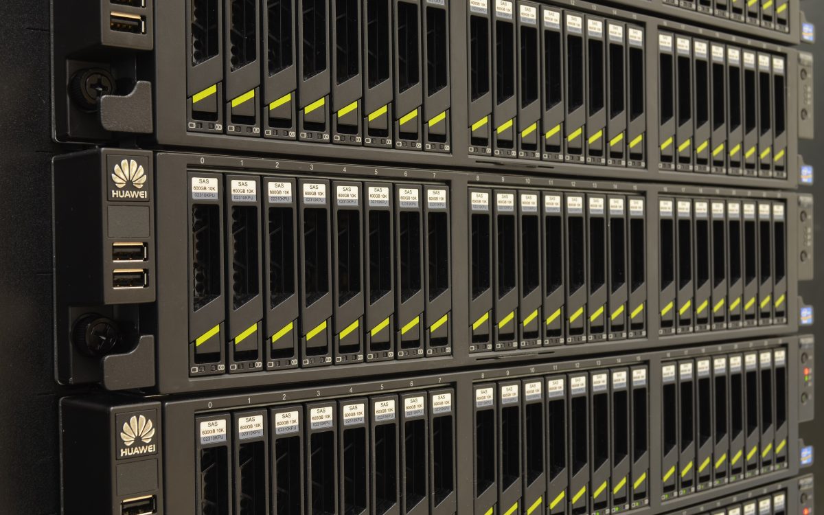 VPS mi VDS mi? Doğru sunucuyu seçmek için 5 soru